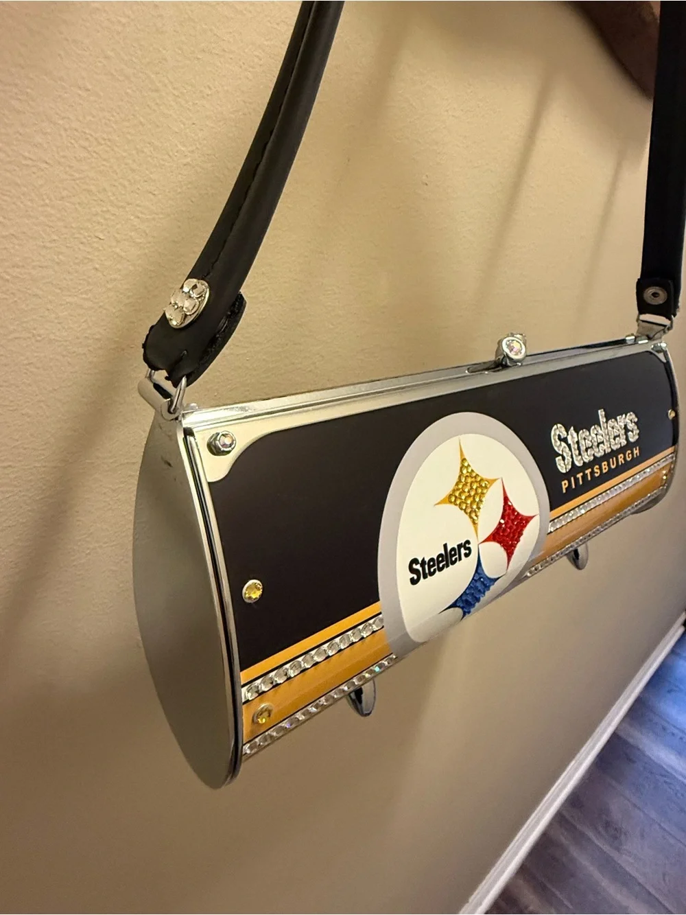 Pittsburgh Steelers Rhinestone Baguette Handbag – Black & Gold Y2K Purse